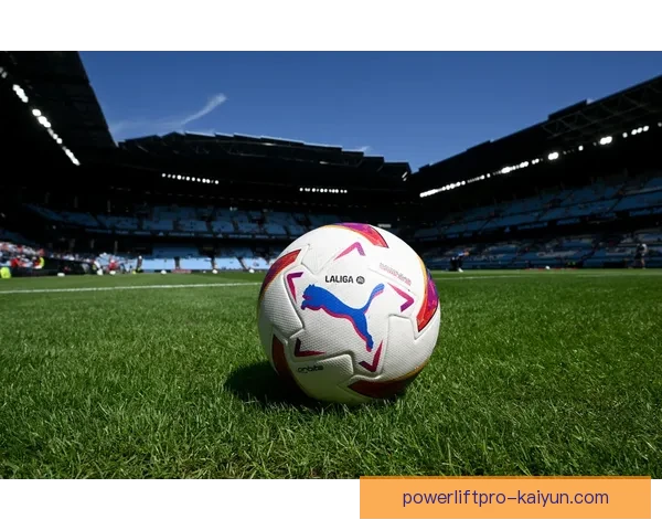 西甲夺冠热门状态分析，竞争愈加激烈引发关注